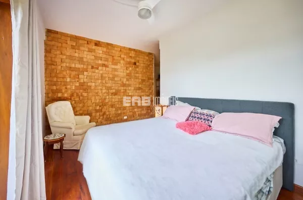 Quarto 2 (suíte)