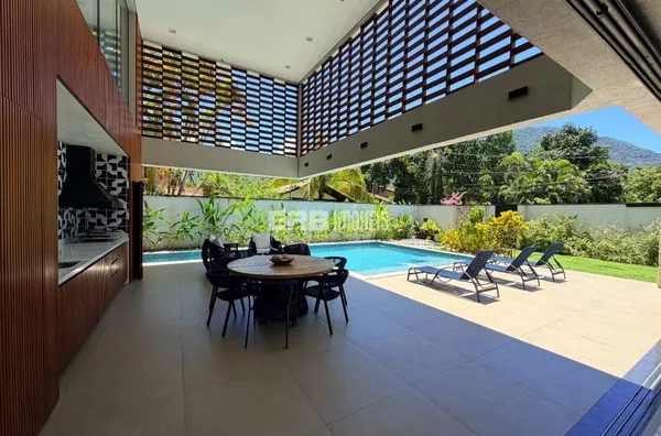 Casa à venda na praia de Itamambuca, com 6 suítes - Foto 4