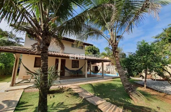 Casa com 5 dormitórios e piscina em Itamambuca - Foto 1