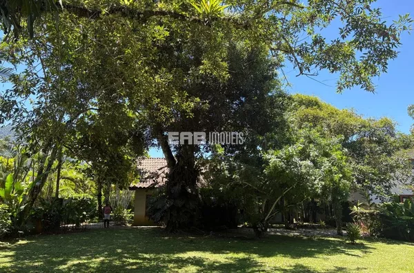 Casa em dois lotes na praia de Itamambuca - Foto 1