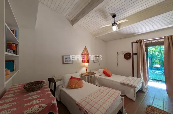 Quarto 3 (suíte)