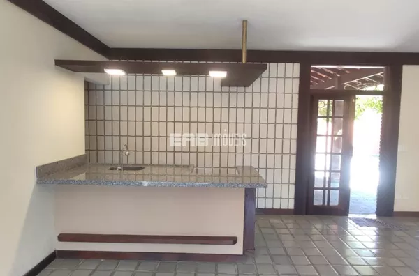 Casa à venda no Parque Vivamar, Ubatuba