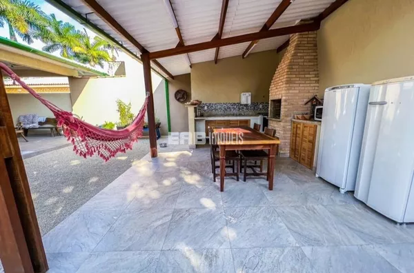 Casa com 3 dormitórios à venda na praia do Indaiá, em Bertioga