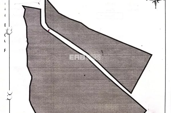 Área em Cotia, próxima ao centro da cidade, ideal para loteamento - Foto 4