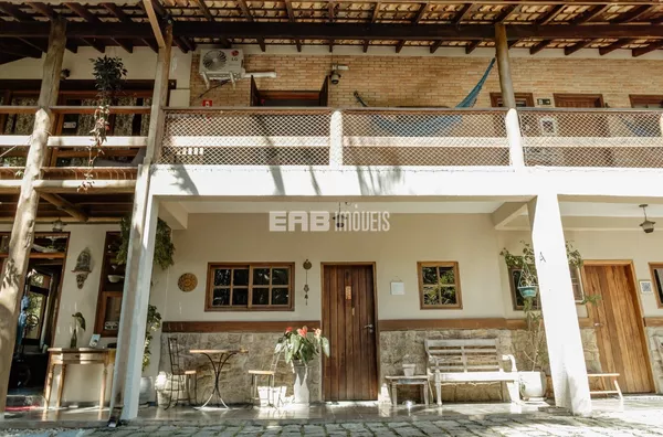 Casa com 6 dormitórios à venda no Recanto Itamambuca, Ubatuba