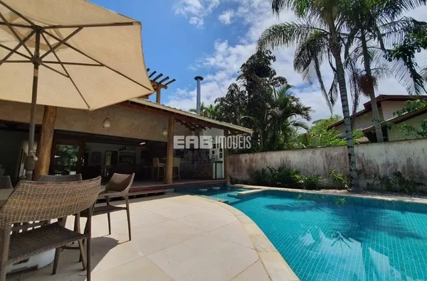 Casa à venda com 4 dormitórios em Itamambuca, Ubatuba