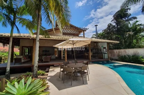 Casa à venda com 4 dormitórios em Itamambuca, Ubatuba