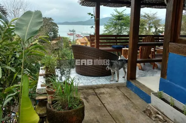 Casa Picinguaba, na Vila de pescadores - Foto 1