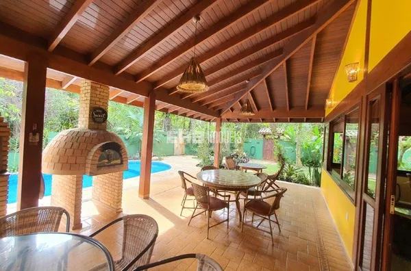 Casa com 3 dormitórios, piscina, churrasqueira e ar em Itamambuca - Foto 5