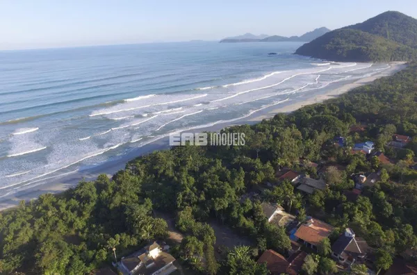 Lote a 20m da praia de Itamambuca, pronto para construir! - Foto 1