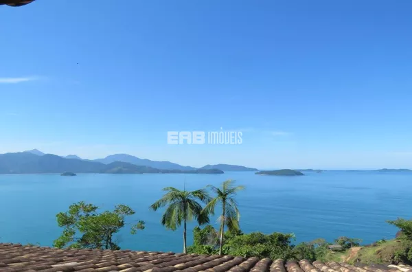 Casa com vista cinematográfica, com 4 suítes na praia do Léo, Ubatuba - Foto 2