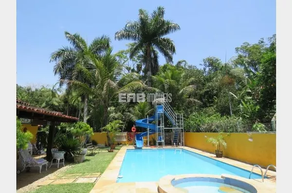 Casa à venda na praia de Itamambuca, com piscina e toboágua - Foto 1