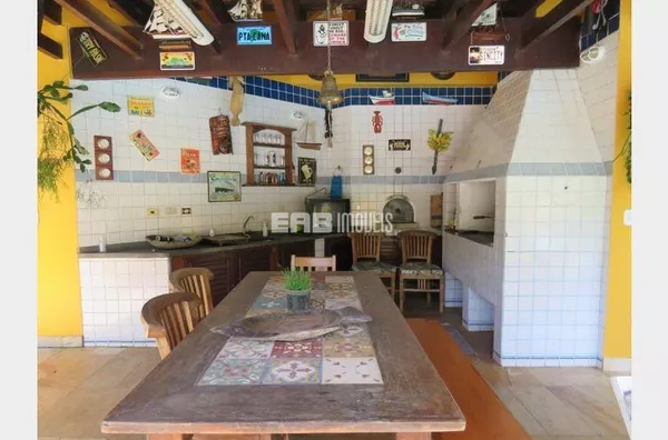 Casa à venda na praia de Itamambuca, com piscina e toboágua - Foto 4