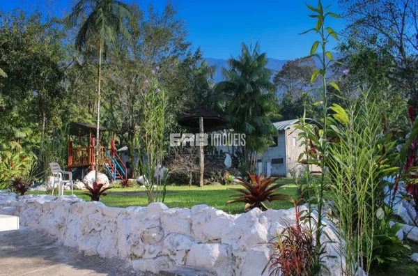 Sítio de 30 mil m², com pousada, no Horto Florestal de Ubatuba - Foto 1