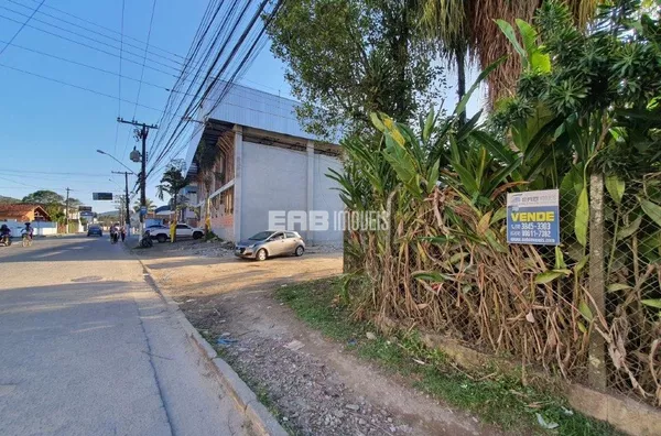 Excelente lote no Perequê-Açu, esquina - Foto 6