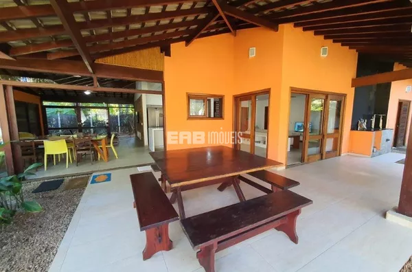 Casa à venda com 3 dormitórios, a apenas 50m da praia - Foto 2