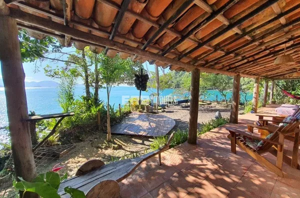 Belo sítio com vista para o mar na Ponta Grossa, Ubatuba - Foto 2