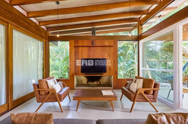 Casa com 4 suítes e muita luz natural na praia de Itamambuca, Ubatuba - Foto 5