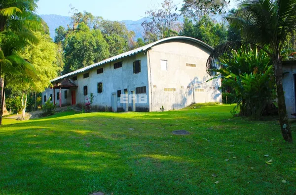 Sítio de 30 mil m², com pousada, no Horto Florestal de Ubatuba - Foto 3