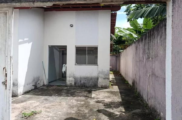 Casa para venda, 2 quarto(s),  Eixo Sul, Teixeira De Freitas