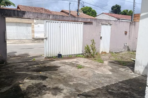 Casa para venda, 2 quarto(s),  Eixo Sul, Teixeira De Freitas