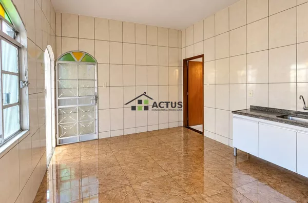 Casa para venda, 2 quarto(s),  Milionários (barreiro), Belo Horizonte