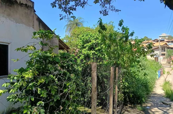 CHÁCARA A VENDA PARA FINS RESIDENCIAL / COMERCIAL - 750 metros do centro SARZEDO