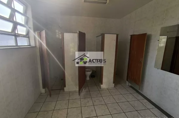 Salão Comercial no Centro de Ibirité