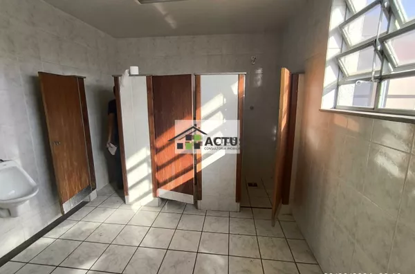 Salão Comercial no Centro de Ibirité