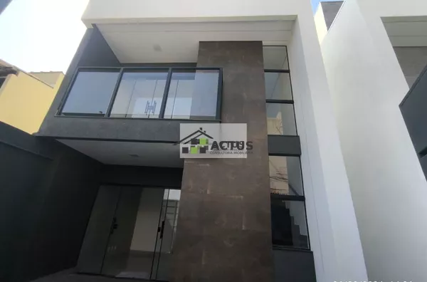 Casa Alto Padrão em Ibirité no Bairro São Pedro - Foto 2