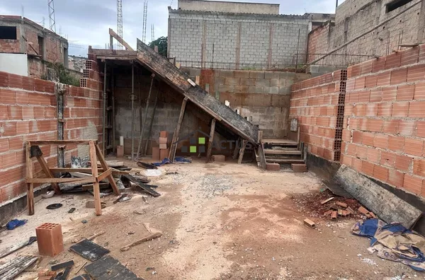 Casa geminada para venda, 2 quarto(s),  Novo Barreirinho, Ibirite - Foto 1