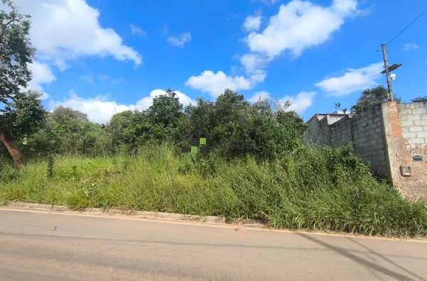 Terreno 360 metros em Mateus Leme