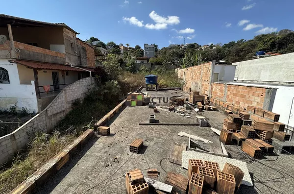 Terreno à Venda – Bairro Novo Horizonte – Ibirité/MG