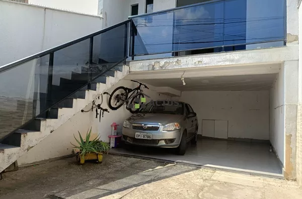 Casa geminada para venda ENTRADA INDIVIDUAL- Sarzedo - MARTERVILLE- ACEITA FINANCIAMENTO
