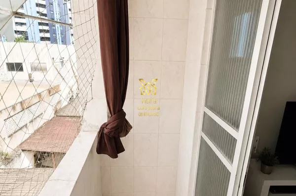 Apartamento à Venda – Pituba 2/4 Com dependência completa