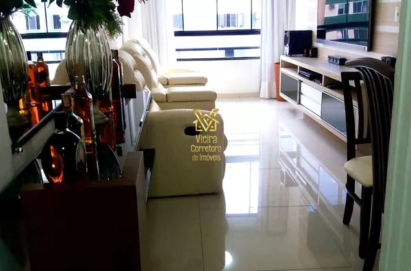 Apartamento à Venda 3/4 sendo uma suíte – Vila Laura