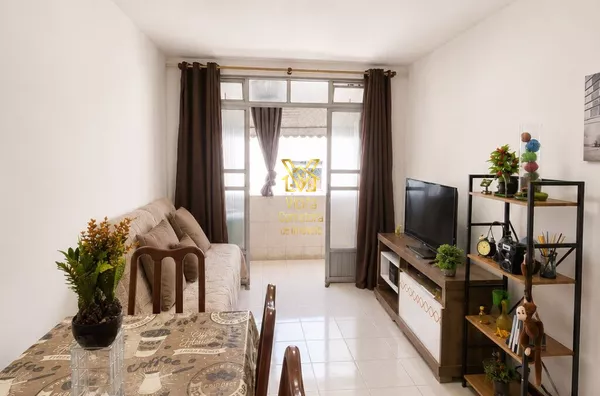 Apartamento à Venda – Pituba 2/4 Com dependência completa