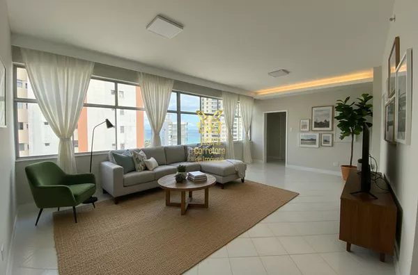 Apartamento à Venda – Campo Grande | Vista para a Baía de Todos os Santos