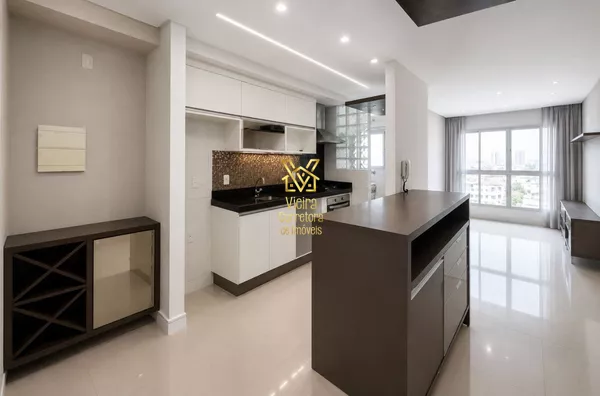 Apartamento 2 quartos, sendo 1 suíte Aluguel R$ 4.500,00 já com as taxas 