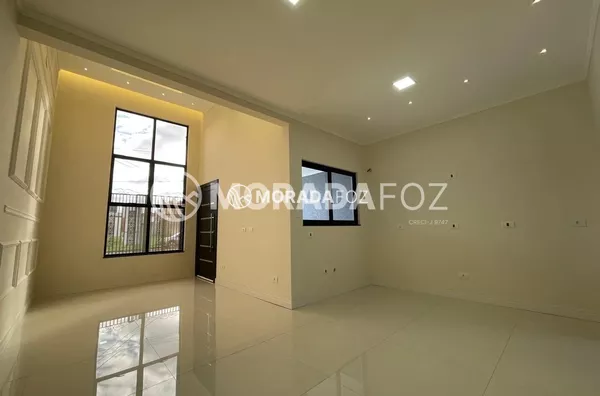 Casa de alto padrão com 03 quartos à venda no Jd. Nova Esperança