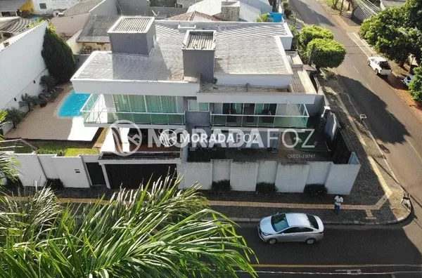 Sobrado alto padrão, 09 quartos à venda no Residencial Bela Vista 