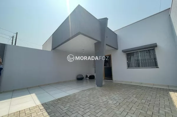 Casa Semimobiliada com 02 quartos, à venda no Jd. Alvorada