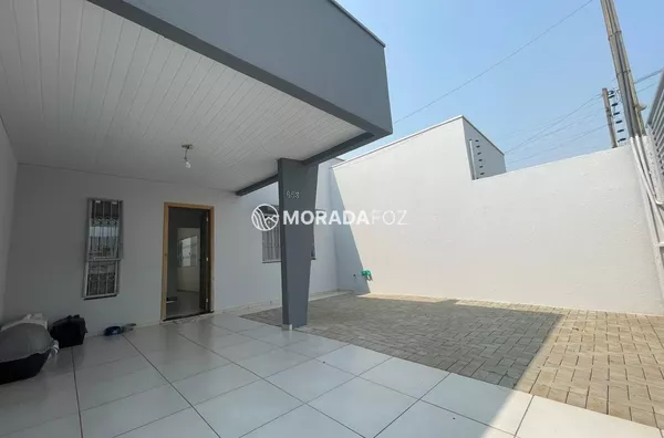 Casa Semimobiliada com 02 quartos, à venda no Jd. Alvorada