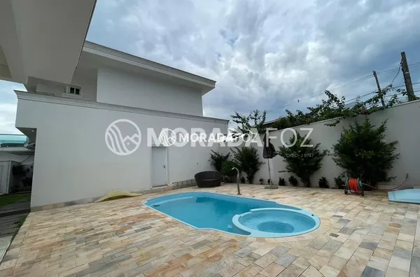 Sobrado alto padrão, mobiliado, 03 suítes e 01 quarto para venda no Cond. Dom Laurindo