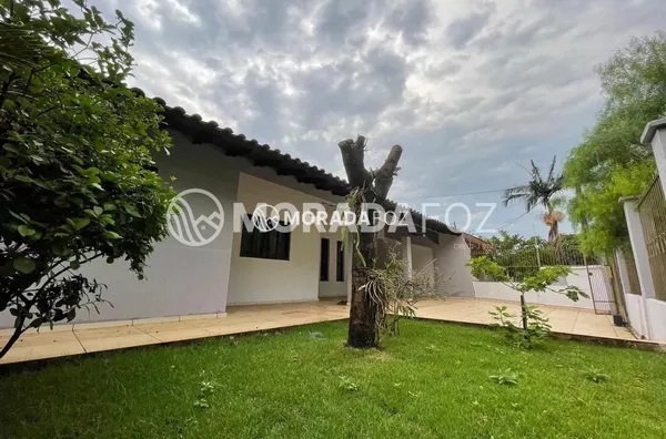 Casa com 04 quartos à venda na Vila A