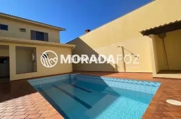 Sobrado com 06 quartos à venda no Jd. Lancaster