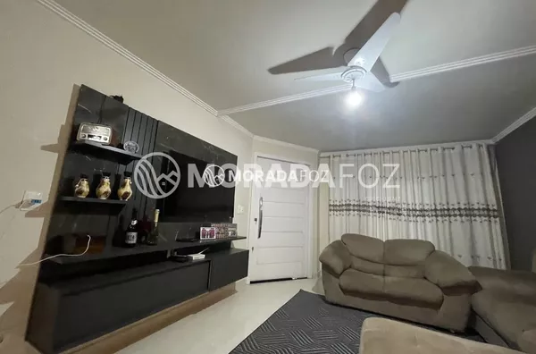 Casa semimobiliada, com 04 quartos à venda no Conjunto Libra