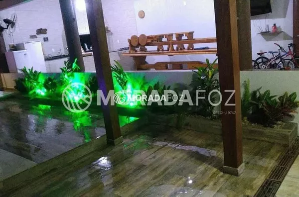 Casa com 04 quartos, semimobiliada, à venda no Jd. Bourbon 