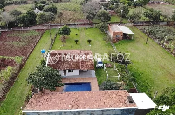 Linda chácara no Alto da Boa Vista com casa semimobiliada, 02 quartos à venda.