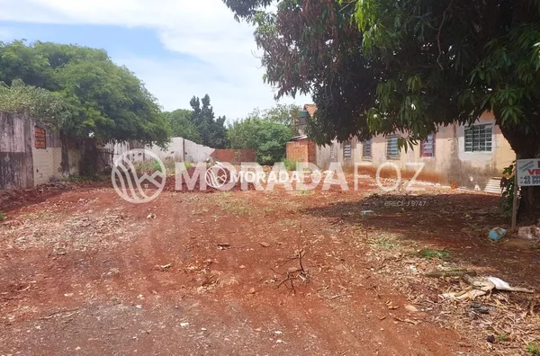 Terreno com 600m² à venda no Jd. Alvorada